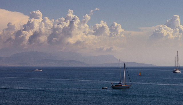 French Riviera - Blue from Antibes (Alpes-Maritimes - Antibes) par ribo26