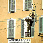 Facade d'immeuble - Antibes Books par Shahrazad_84 - Antibes 06600 Alpes-Maritimes Provence France