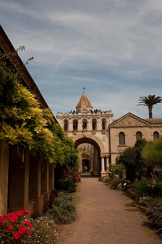 Ile Saint-Honorat ; abbaye et monastère par david.chataigner