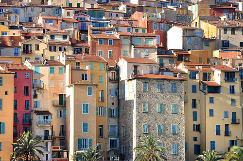 La vieille ville de Menton by Charlottess