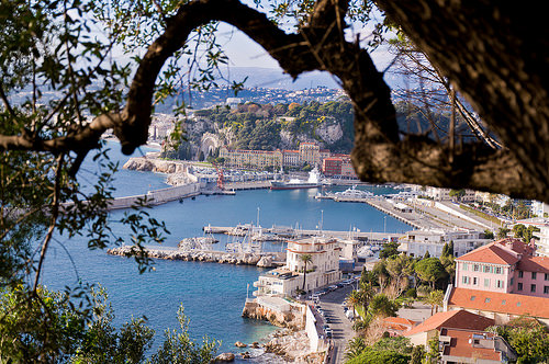 Port de Nice vu des hauteurs de la ville by Bomboclack