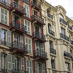 Facades d'immeubles à Nice, France par Mel Surdin Photography - Nice 06000 Alpes-Maritimes Provence France