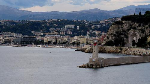 La Baie des Anges - arrivée sur Nice by bernard.bonifassi