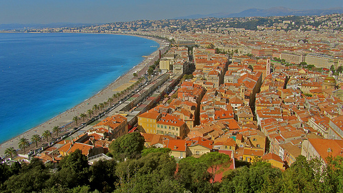 Les toits chauds de Nice face à la Côte d'Zur par cjbphotos1