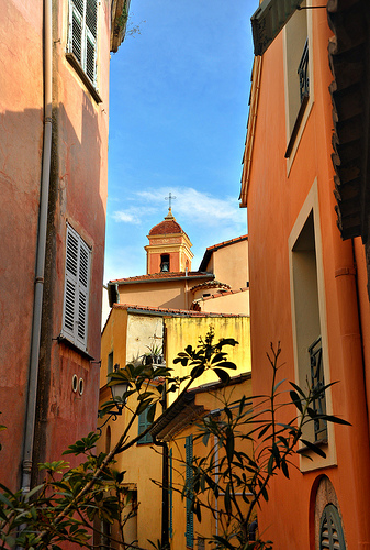 Roquebrune en couleurs par Charlottess