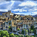 Les maisonnettes en mode "tetris" de Tourrettes-sur-Loup by marty_pinker - Tourrettes sur Loup 06140 Alpes-Maritimes Provence France