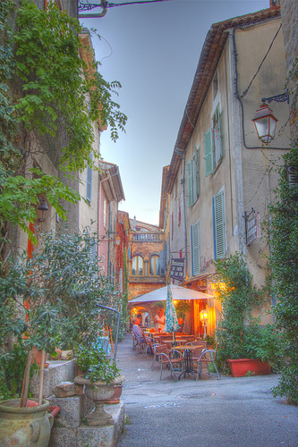 Ruelle de Valbonne par ChrisEdwards0