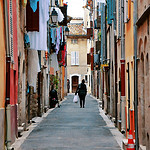 Ruelle toute en couleurs à Vence by marty_pinker - Vence 06140 Alpes-Maritimes Provence France