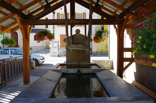 Lavoir de Barles by Sebmanstar