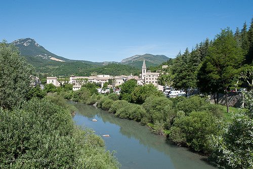 Le petit village de Castellane sur le Verdon par Petra's nature photography