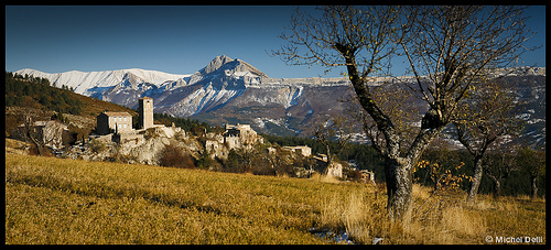 Courbons : vue sur le village by Michel-Delli