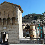 L'entrée fortifiée d'Entrevaux par myvalleylil1 - Entrevaux 04320 Alpes-de-Haute-Provence Provence France