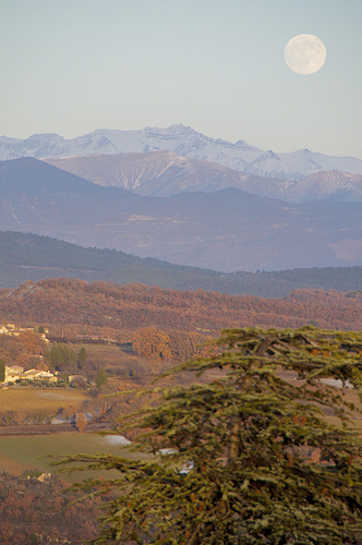 Lune de Provence by Manuel.A.69