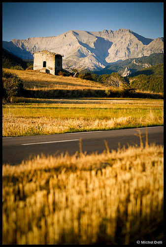 Contrastes au Col de l'ourme / Estrop by Michel-Delli