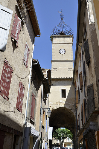 Manosque by Jean NICOLET