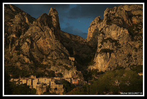 Moustiers Ste Marie (Provence) par michel.seguret