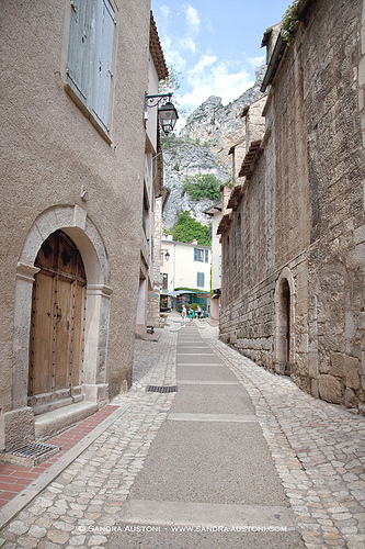 Moustiers Sainte Marie (Haute Provence) par Belles Images by Sandra A.