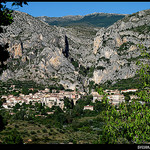 Le village de Moustiers Ste. Marie by Sylvia Andreu - Moustiers Ste. Marie 04360 Alpes-de-Haute-Provence Provence France