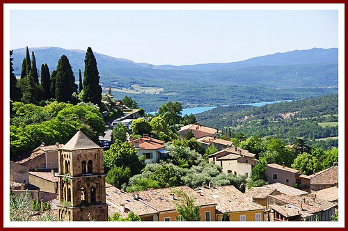 Moustiers Sainte-Marie (04) par Géo-photos