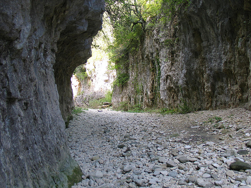 Gorges d'Oppedette formées par la rivière Calavon by Serge Robert 984