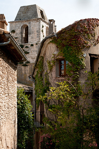 Simiane-la-Rotonde : le clocher by Loïc BROHARD