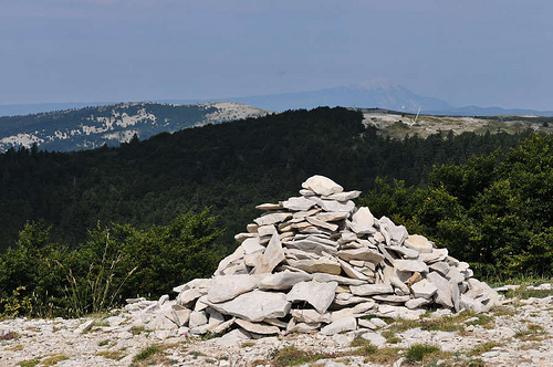 Cairn au Sommet de Lure by Patrick.Raymond