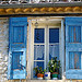 Fenêtre aux volets bleu à Saint-Maime par Margotte apprentie naturaliste 2 - St. Maime 04300 Alpes-de-Haute-Provence Provence France