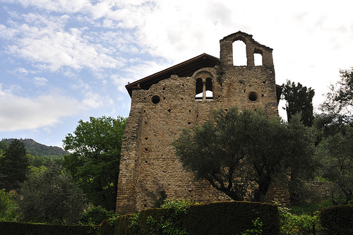 Eglise Saint Martin (XIème siècle) by jacdesalpes