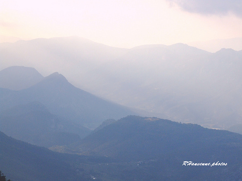 Soleil couchant sur Lure par Rhansenne.photos