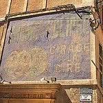 Pub Crème Eclipse - Cirage à la cire par Meteorry - Aix-en-Provence 13100 Bouches-du-Rhône Provence France