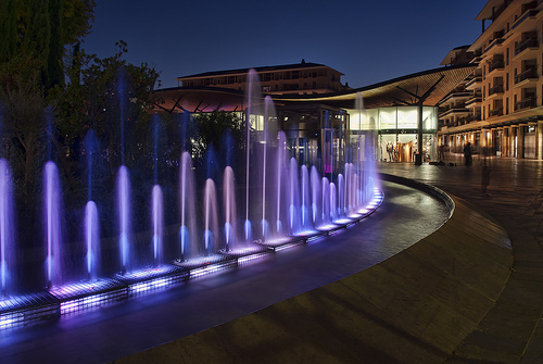 Water Spouts in Aix-en-Provence par philhaber