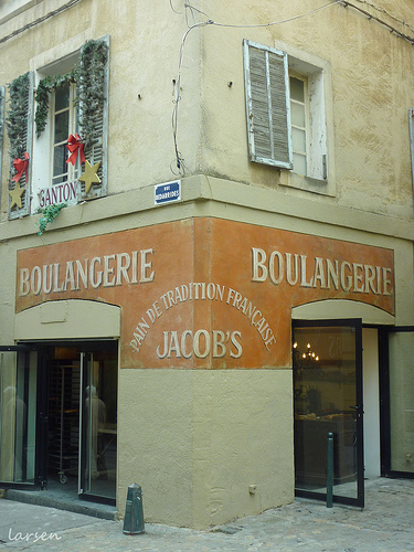 Boulangerie "Jacob's" - Rue Bédarrides by larsen & co