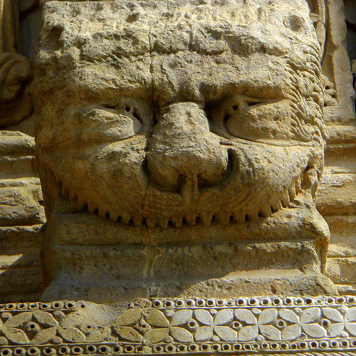 Romanesque monster by perseverando