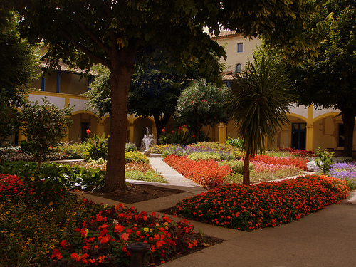 Espace Van Gogh à Arles par perseverando