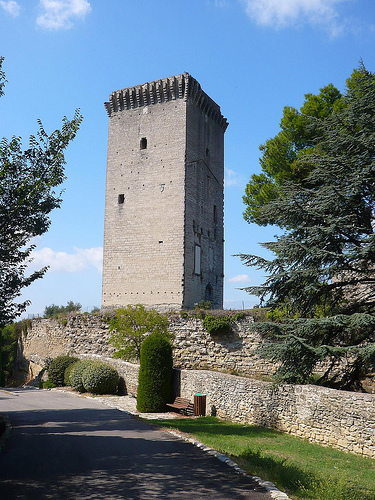 Tour Anglica - Barbentane - Bouches du Rhône by Vaxjo