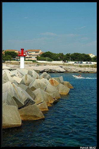 Carro sur la Côte Bleue by Patchok34