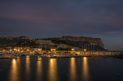 Cassis et le Cap canaille - light and night by feelnoxx