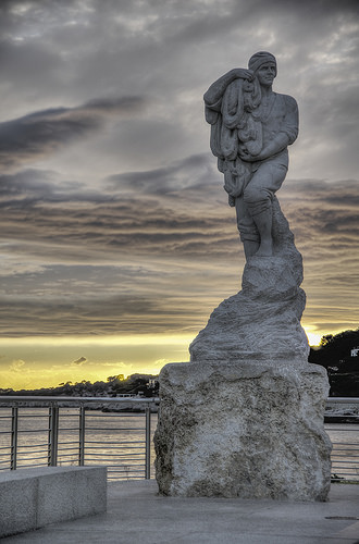 Statue de Calendal par Auguste Cornu par feelnoxx