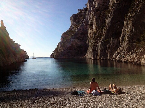 Calanques. Before the Green Khmers. by Paris - Mérida - Marseille