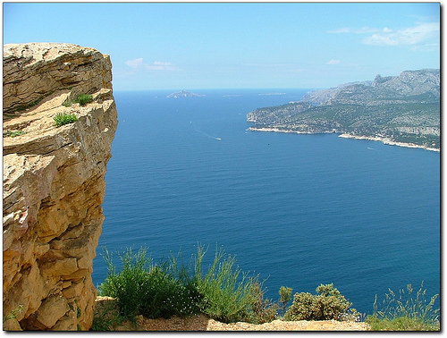 Baie de Cassis by Vince Arno