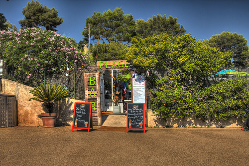 Bar de la Plage à Cassis by sebastienloppin