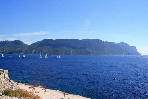 Baie de Cassis - Cap Canaille - Mistral & voiliers par Seb+Jim