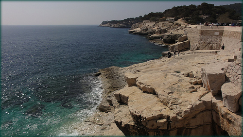 Rivage sur la presqu'île de cassis by laetitiablabla (pas de post traitement)