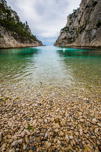 Calanque d'En-vau... la plage de caillou par guitou2mars