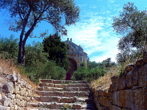 Chapelle Saint-Gabriel de Tarascon. par nic( o )