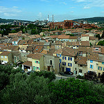 Gardanne - Tuiles et usine d'alumine par larsen & co - Gardanne 13120 Bouches-du-Rhône Provence France