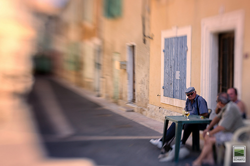 L'heure de l'apéro en Provence par JF Schmitz