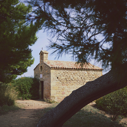 Chapelle Saint-Michel d'Istres by fabien.rengade