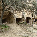 Cirque de Calès : les grottes de Calès par salva1745 - Lamanon 13113 Bouches-du-Rhône Provence France