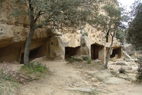 Cirque de Calès : les grottes de Calès par salva1745